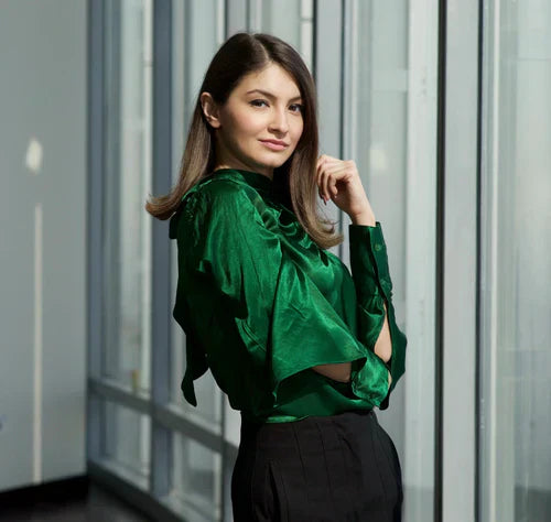 Meet Dr. Elena Seranova: The Scientist Redefining NMN Supplementation