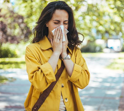 The 10 Best Natural Hayfever Remedies to Relieve Allergy Symptoms