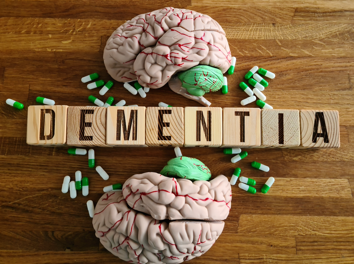 What Is Cognitive Decline? The Early Signs That Start in Your 40s