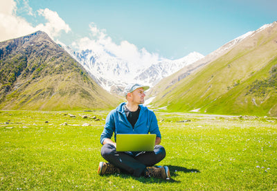 Top Supplements for Digital Nomads to Stay Focused and Energized